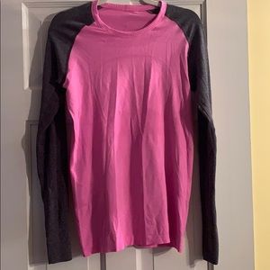 Lulu Lemon Long Sleeve Swiftly